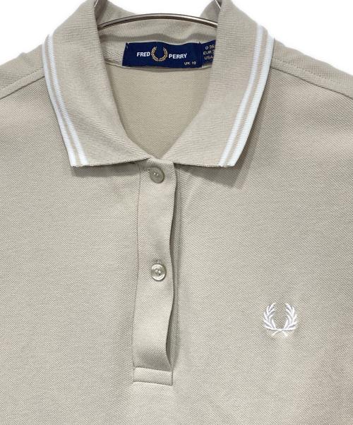 FRED PERRY（フレッドペリー）FRED PERRY (フレッドペリー) ツインティップドドレス ベージュ サイズ:UK10の古着・服飾アイテム