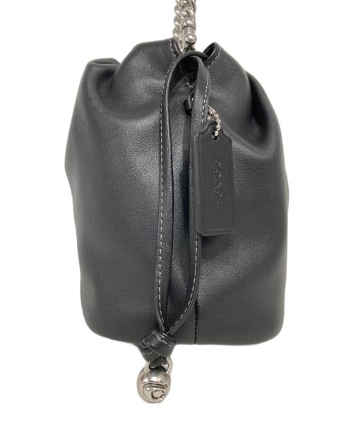 COACH（コーチ）COACH (コーチ) フェイ ミニ ドローストリング バッグ・ルーシング ブラックの古着・服飾アイテム