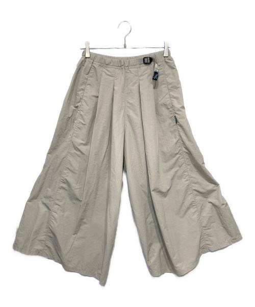 GRAMICCI（グラミチ）GRAMICCI (グラミチ) ナイロンフレアクライミングパンツ ベージュ サイズ:Mの古着・服飾アイテム