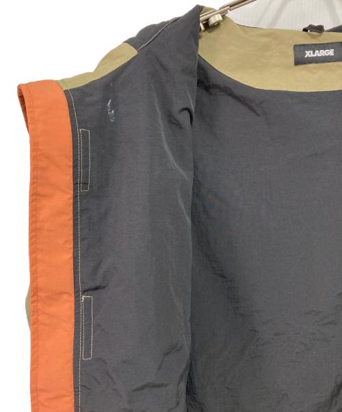X-LARGE（エクストララージ）X-LARGE (エクストララージ) NYLON HOODED JACKET カーキ サイズ:Ｍの古着・服飾アイテム