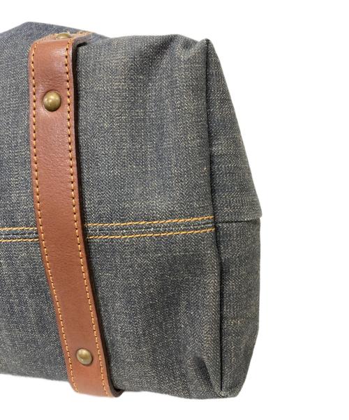 BURBERRY BLUE LABEL（バーバリー ブルー レーベル）BURBERRY BLUE LABEL (バーバリー ブルー レーベル) デニムロゴプレートハンドバッグ インディゴの古着・服飾アイテム