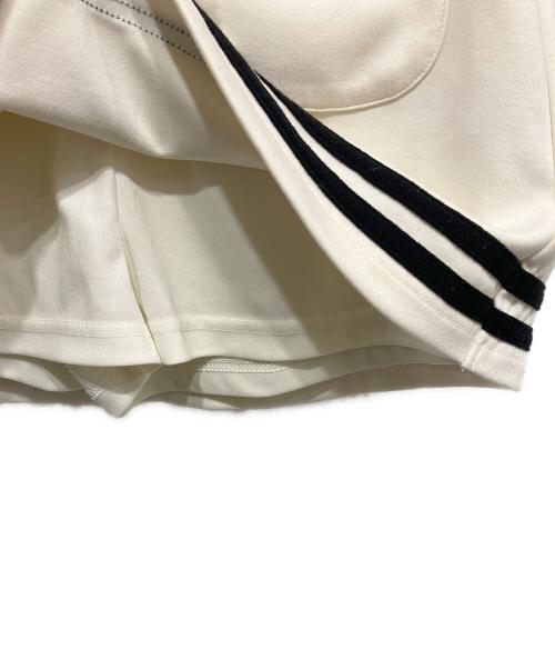ANDMARY（アンドマリー）ANDMARY (アンドマリー) Eve line zip tops / Eve line zip mini skirt ホワイト サイズ:Fの古着・服飾アイテム