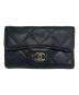 CHANEL（シャネル）の古着「マトラッセキーケース」｜ブラック