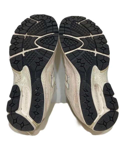 NEW BALANCE（ニューバランス）NEW BALANCE (ニューバランス) ローカットスニーカー ベージュ サイズ:27の古着・服飾アイテム