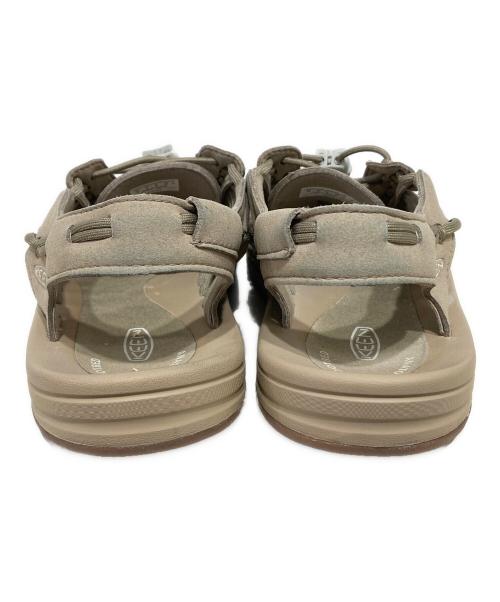 KEEN（キーン）KEEN (キーン) ユニーク スニーカーサンダル カーキ サイズ:27の古着・服飾アイテム
