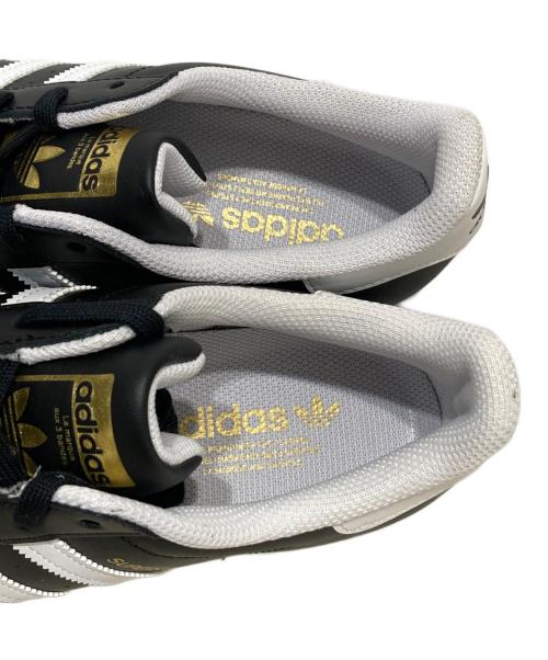 adidas（アディダス）adidas (アディダス) スニーカー ブラック サイズ:26.5cm 未使用品の古着・服飾アイテム