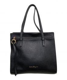 Salvatore Ferragamo（サルヴァトーレ フェラガモ）の古着「ショルダーバッグ」｜ブラック