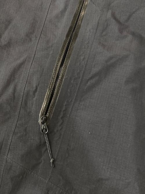 ARC'TERYX（アークテリクス）ARC'TERYX (アークテリクス) BETA SL JACKET ブラック サイズ:Mの古着・服飾アイテム