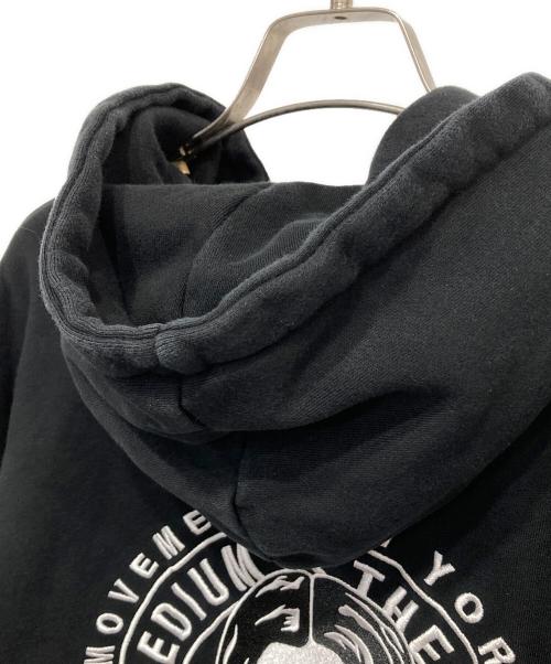 X-GIRL（エックスガール）X-girl (エックスガール) CIRCLE MESSAGE AND FACE ZIP UP SWEAT HOODIE ブラック サイズ:Mの古着・服飾アイテム