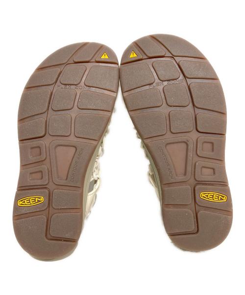 KEEN（キーン）KEEN (キーン) UNEEKサンダル ホワイト サイズ:24の古着・服飾アイテム