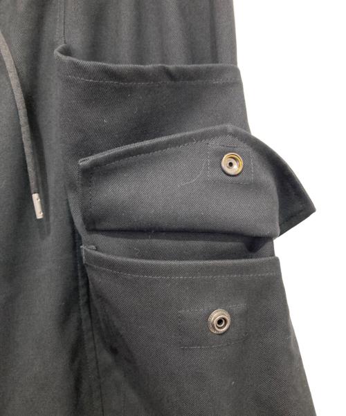 MSML（エムエスエムエル）MSML (エムエスエムエル) WIDE CARGO PANTS ブラック サイズ:Lの古着・服飾アイテム
