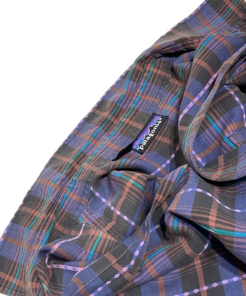 Patagonia（パタゴニア）Patagonia (パタゴニア) ヴィンテージチェックシャツ ネイビー×オレンジ サイズ:Lの古着・服飾アイテム