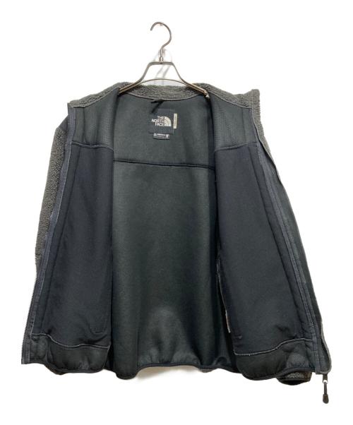 THE NORTH FACE（ザ ノース フェイス）THE NORTH FACE (ザ ノース フェイス) デナリジャケット グレー×ブラック サイズ:Lの古着・服飾アイテム