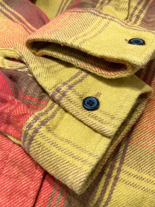 SUPREME（シュプリーム）Supreme (シュプリーム) Heavyweight Flannel Shirt オレンジ サイズ:Sの古着・服飾アイテム