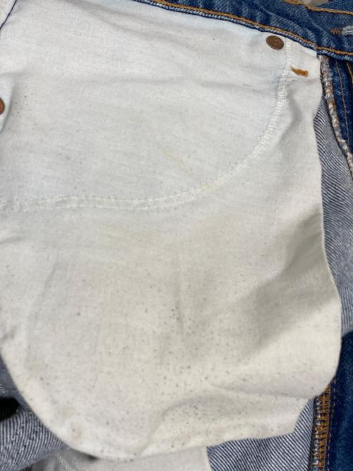 LEVI'S（リーバイス）LEVI'S (リーバイス) 90'S505デニムパンツ　オレンジタブ　ボタン裏575 インディゴ サイズ:ｗ31の古着・服飾アイテム