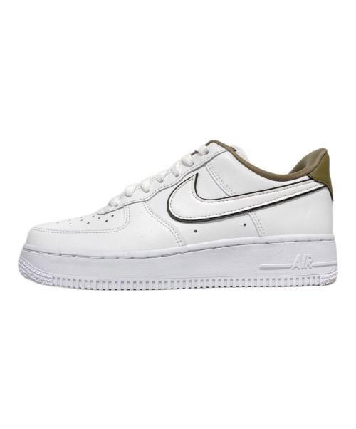 NIKE（ナイキ）NIKE (ナイキ) ローカットスニーカー ホワイト×カーキ サイズ:24.5の古着・服飾アイテム