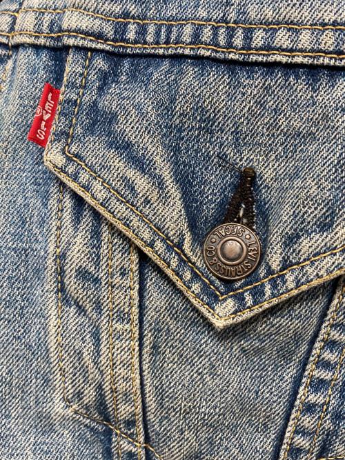 LEVI'S（リーバイス）LEVI'S (リーバイス) 復刻3rdデニムジャケット インディゴ サイズ:40の古着・服飾アイテム