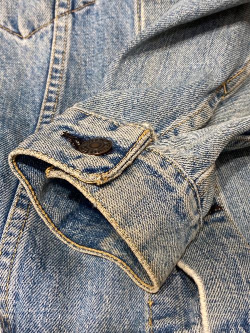 LEVI'S（リーバイス）LEVI'S (リーバイス) 復刻3rdデニムジャケット インディゴ サイズ:40の古着・服飾アイテム