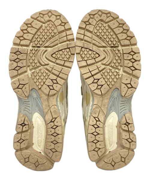 NEW BALANCE（ニューバランス）NEW BALANCE (ニューバランス) ローカットスニーカー ホワイト×イエロー サイズ:24.5の古着・服飾アイテム