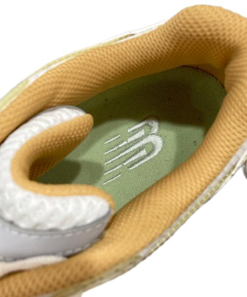 NEW BALANCE（ニューバランス）NEW BALANCE (ニューバランス) ローカットスニーカー ホワイト×イエロー サイズ:24.5の古着・服飾アイテム