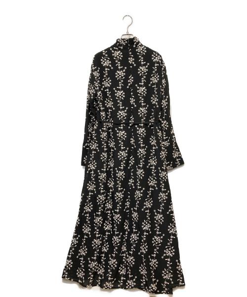 CLANE（クラネ）CLANE (クラネ) ストライプフラワーエンブロイダリ―ワンピース ブラック サイズ:1の古着・服飾アイテム