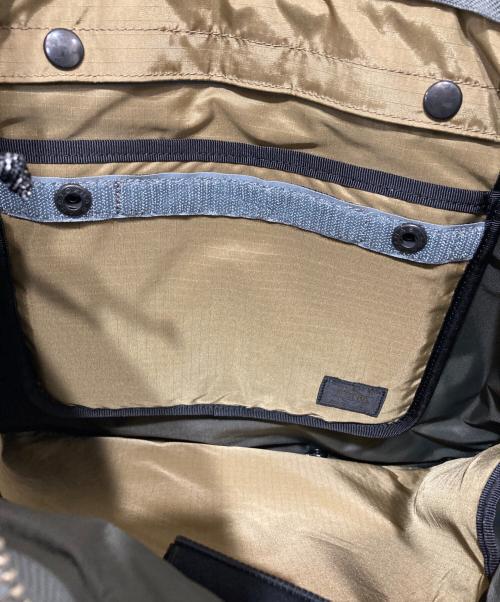 PORTER（ポーター）PORTER (ポーター) HYPE  2WAY HELMETBAG ベージュ×グレーの古着・服飾アイテム