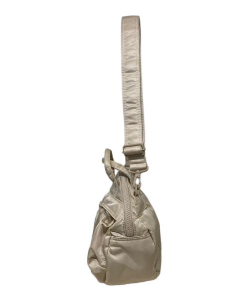 beautiful people（ビューティフルピープル）beautiful people (ビューティフルピープル) POTR (ピー・オー・ティー・アール) helmet bag in nylon twill アイボリーの古着・服飾アイテム