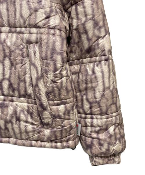 HUF（ハフ）HUF (ハフ) 89 WARPED Camo Tyvek PUFFER グレー サイズ:Sの古着・服飾アイテム
