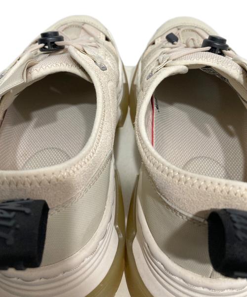 Dr.Martens（ドクターマーチン）Dr.Martens (ドクターマーチン) WAYFINDER オープン ロー 3 タイ シューズ ベージュ サイズ:42の古着・服飾アイテム
