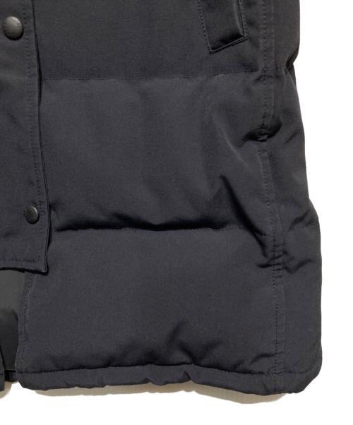 CANADA GOOSE（カナダグース）CANADA GOOSE (カナダグース) ダウンコート ブラック サイズ:Mの古着・服飾アイテム