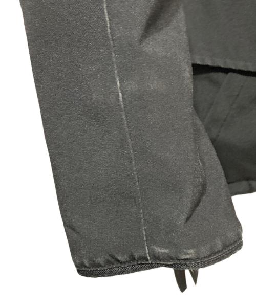 CANADA GOOSE（カナダグース）CANADA GOOSE (カナダグース) ダウンジャケット/KAMLOOPS ブラック サイズ:Ｓの古着・服飾アイテム
