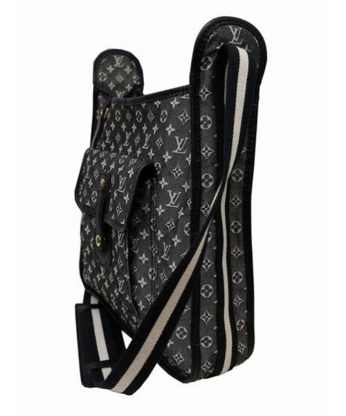 LOUIS VUITTON（ルイ ヴィトン）LOUIS VUITTON (ルイヴィトン) ブラス・マリーケイト グレー サイズ:- M92324 ブラス・マリーケイトの古着・服飾アイテム