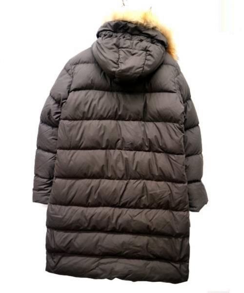 MONCLER（モンクレール）MONCLER (モンクレール) ダウンコート カーキ サイズ:3 メッシーナの古着・服飾アイテム