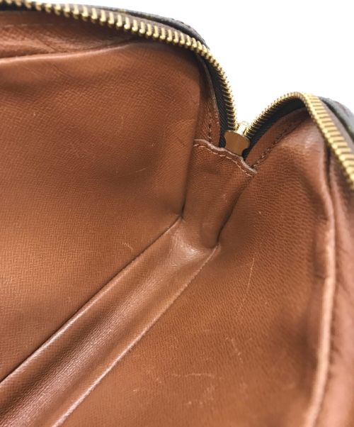 LOUIS VUITTON（ルイ ヴィトン）LOUIS VUITTON (ルイ ヴィトン) ショルダーポーチ ブラウンの古着・服飾アイテム