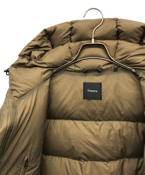 theory（セオリー）theory (セオリー) ダウンジャケット ベージュ サイズ:Sの古着・服飾アイテム