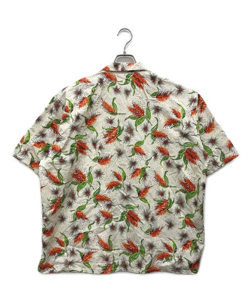 TOWN CRAFT（タウンクラフト）TOWN CRAFT (タウンクラフト) PRINTED BEACH SHIRT ホワイト サイズ:L 40-42の古着・服飾アイテム