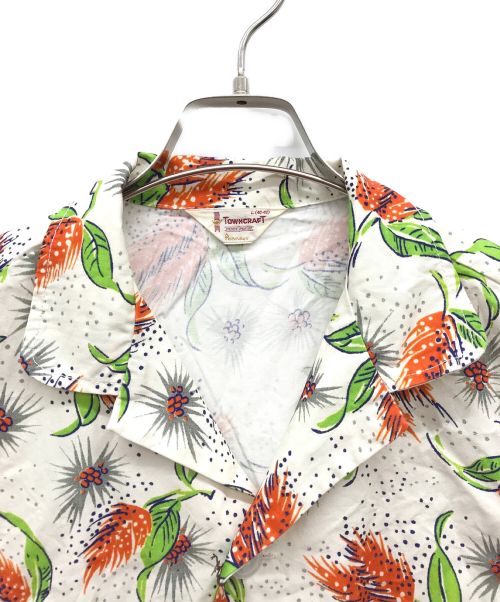TOWN CRAFT（タウンクラフト）TOWN CRAFT (タウンクラフト) PRINTED BEACH SHIRT ホワイト サイズ:L 40-42の古着・服飾アイテム