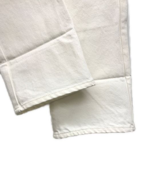 ticca（ティッカ）ticca (ティッカ) MANHATTANデニムパンツ ホワイトの古着・服飾アイテム