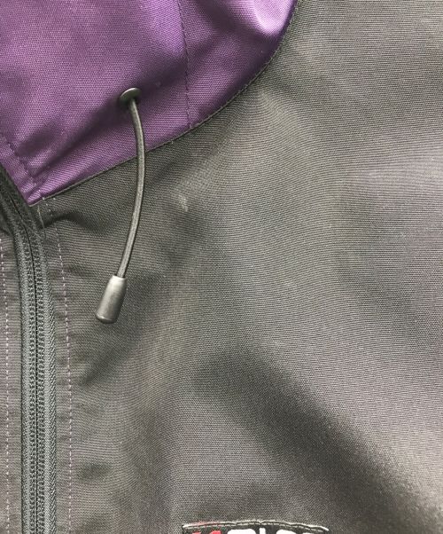 SILAS（サイラス）SILAS (サイラス) LOGO SWITCHING SHELL PARKA パープル サイズ:Mの古着・服飾アイテム