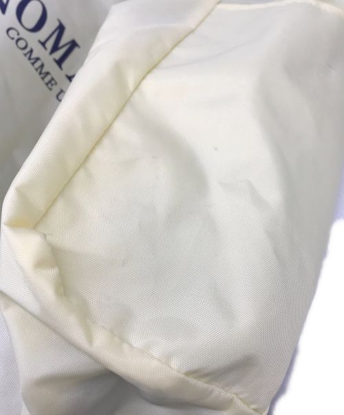 NOMADIS（ノマディス）NOMADIS (ノマディス) リバーシブルロゴトートバッグ アイボリーの古着・服飾アイテム