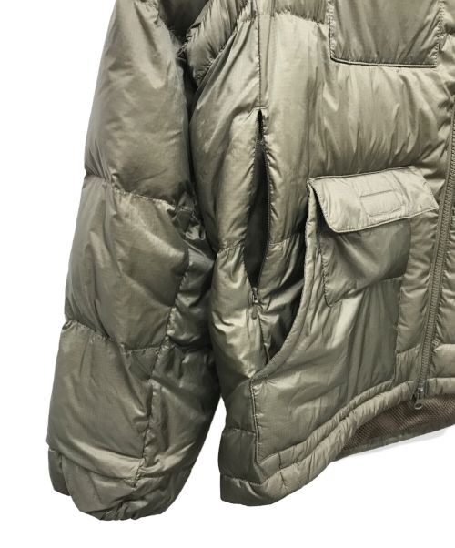 GORDON MILLER（ゴードンミラー）GORDON MILLER (ゴードンミラー) ダウンジャケット カーキ サイズ:Lの古着・服飾アイテム