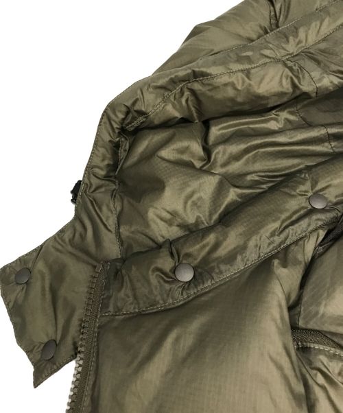 GORDON MILLER（ゴードンミラー）GORDON MILLER (ゴードンミラー) ダウンジャケット カーキ サイズ:Lの古着・服飾アイテム