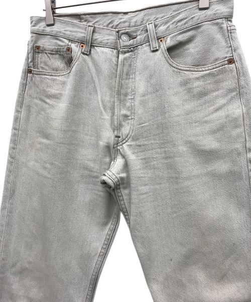 LEVI'S（リーバイス）LEVI'S (リーバイス) 先染めデニムパンツ グレー サイズ:W32 L30の古着・服飾アイテム