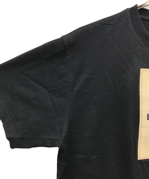 BURBERRY（バーバリー）BURBERRY (バーバリー) ワッペンTシャツ ブラック サイズ:Sの古着・服飾アイテム