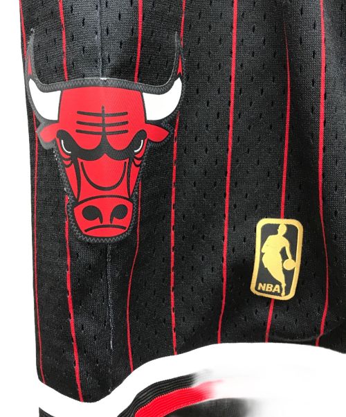 HARDWOOD CLASSICS（ハードウッドクラシック）HARDWOOD CLASSICS (ハードウッドクラシック) MITCHELL & NESS (ミッチェルアンドネス) ハーフパンツ ブラック サイズ:Mの古着・服飾アイテム