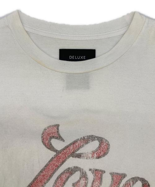 DELUXE（デラックス）DELUXE (デラックス) TATTOO STUDIO YAMADA (タトゥースタジオヤマダ) プリントTシャツ ホワイト サイズ:Ｌの古着・服飾アイテム