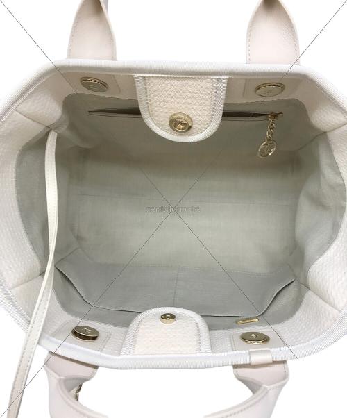 CHANEL（シャネル）CHANEL (シャネル) ドーヴィルトートバッグ アイボリーの古着・服飾アイテム