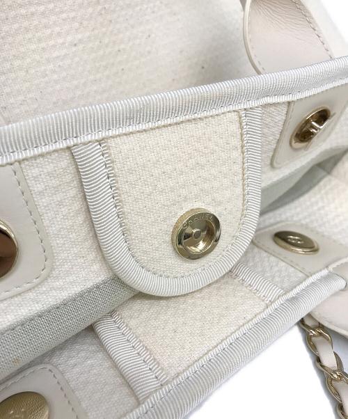 CHANEL（シャネル）CHANEL (シャネル) ドーヴィルトートバッグ アイボリーの古着・服飾アイテム