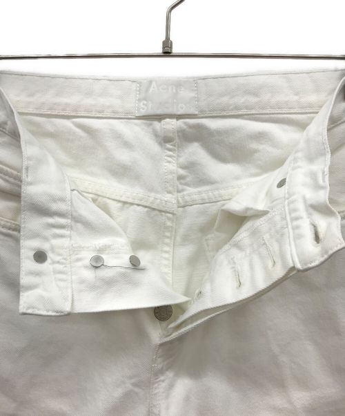 Acne studios（アクネ ストゥディオス）Acne studios (アクネ ストゥディオス) スリムジーンズ ホワイト サイズ:W31の古着・服飾アイテム