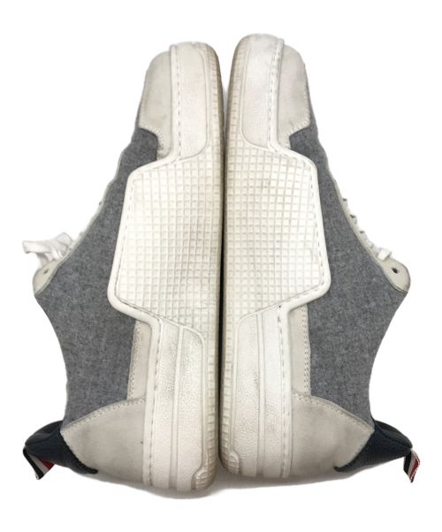 Thom Browne（トムブラウン）Thom Browne (トムブラウン) ローカットスニーカー グレー サイズ:26.5cmの古着・服飾アイテム